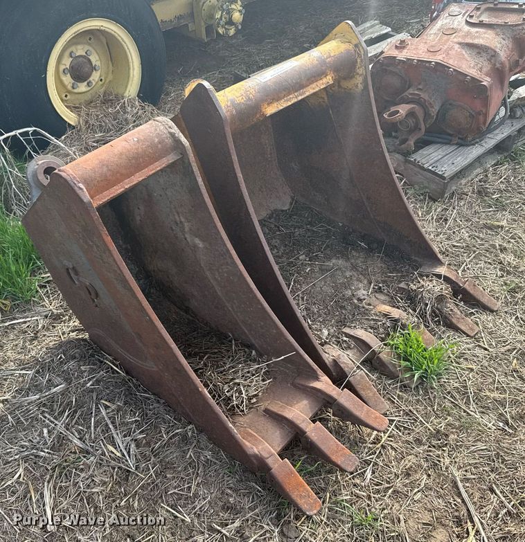 image for item EG6344 (2) CP backhoe buckets