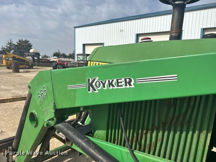 image for item EG6346 1981 John Deere 4240 tractor