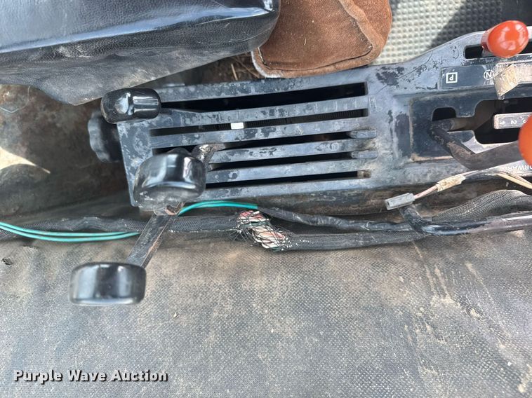 image for item EG6346 1981 John Deere 4240 tractor