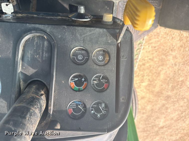 image for item EG6346 1981 John Deere 4240 tractor