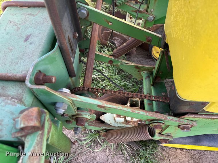 image for item EG6355 1988 John Deere 7300 planter
