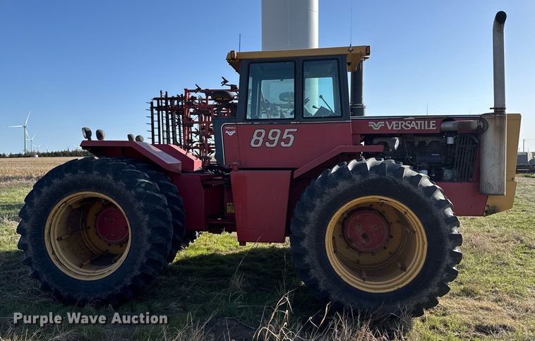 1982 Versatile 895 4WD tractor in Ellsworth, KS | Item