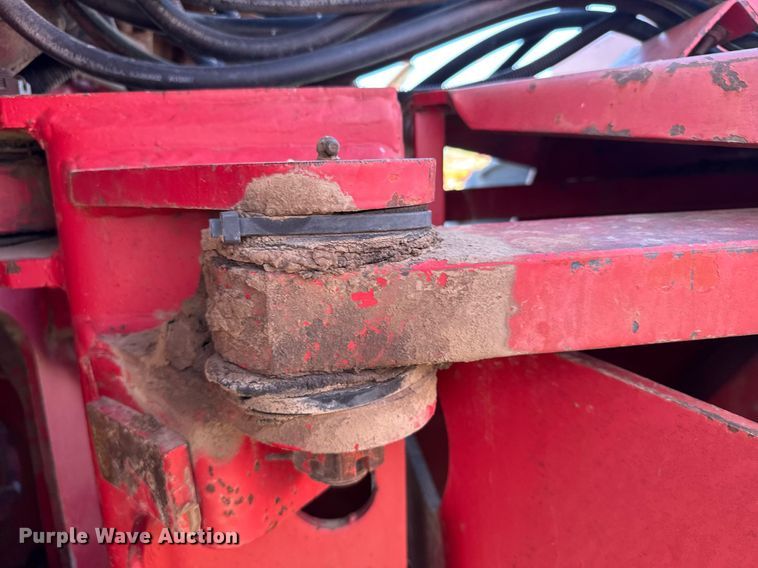 image for item EG6356 1982 Versatile 895 4WD tractor