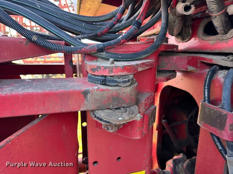 image for item EG6356 1982 Versatile 895 4WD tractor