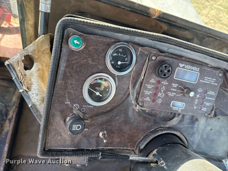 image for item EG6356 1982 Versatile 895 4WD tractor