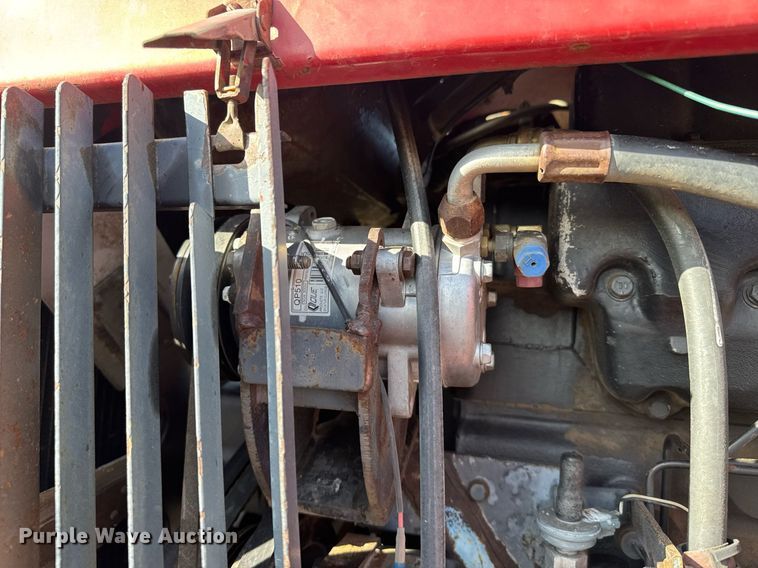 image for item EG6356 1982 Versatile 895 4WD tractor