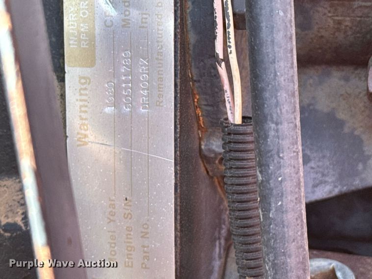 image for item EG6356 1982 Versatile 895 4WD tractor