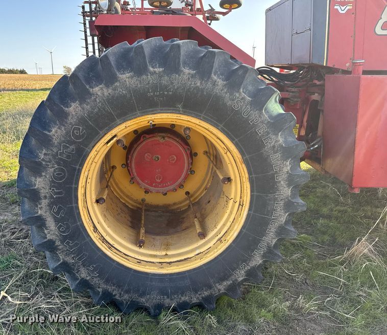 image for item EG6356 1982 Versatile 895 4WD tractor