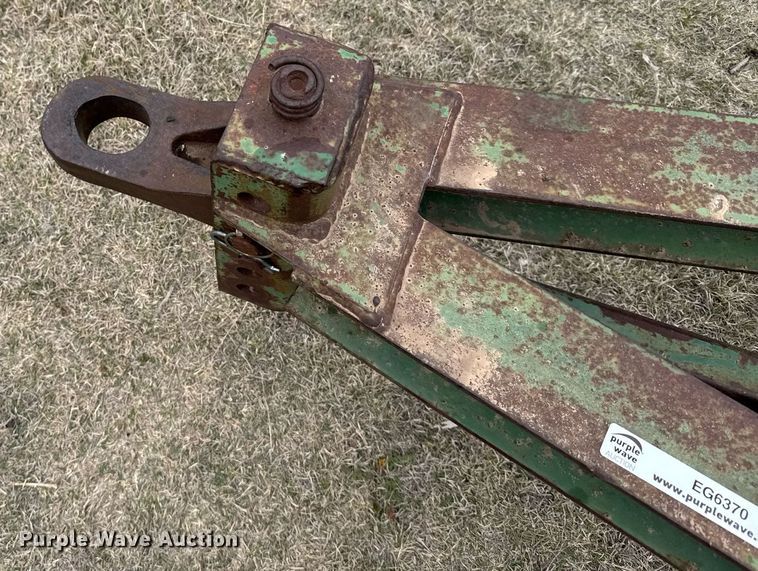 image for item EG6370 John Deere 1000 field cultivator