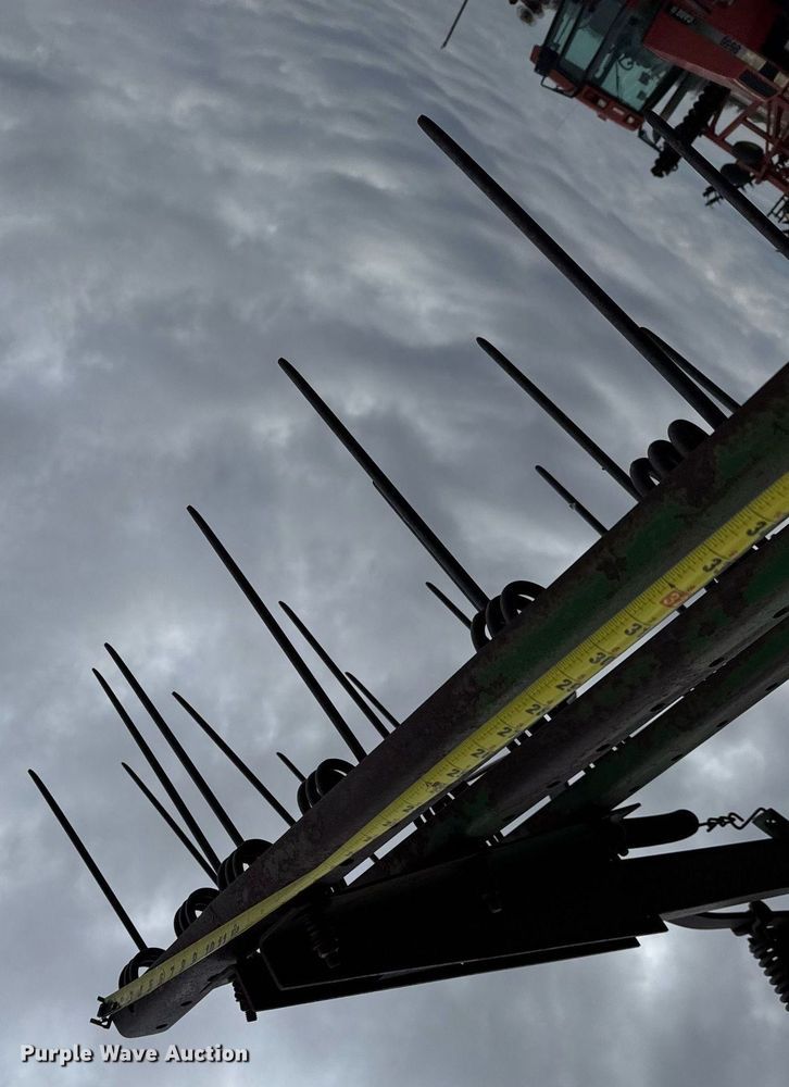 image for item EG6370 John Deere 1000 field cultivator