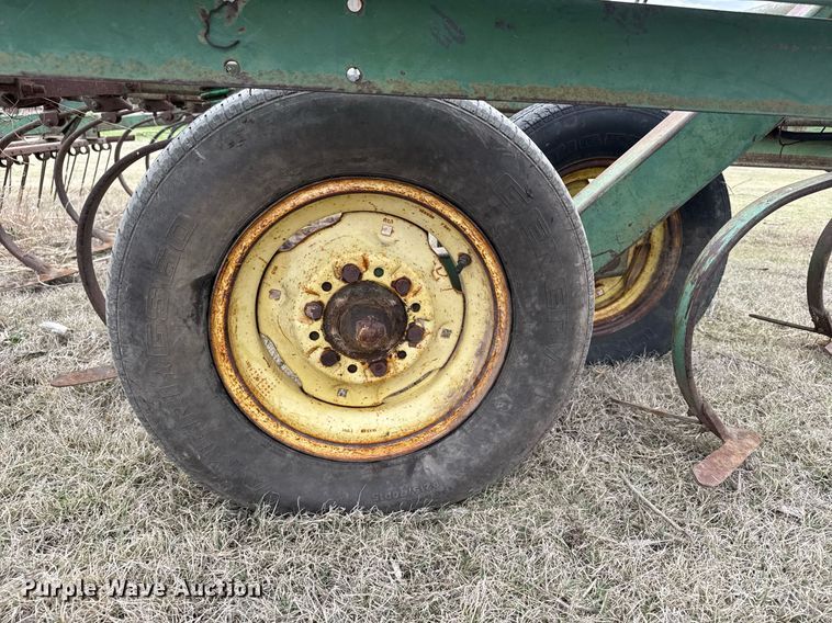 image for item EG6370 John Deere 1000 field cultivator