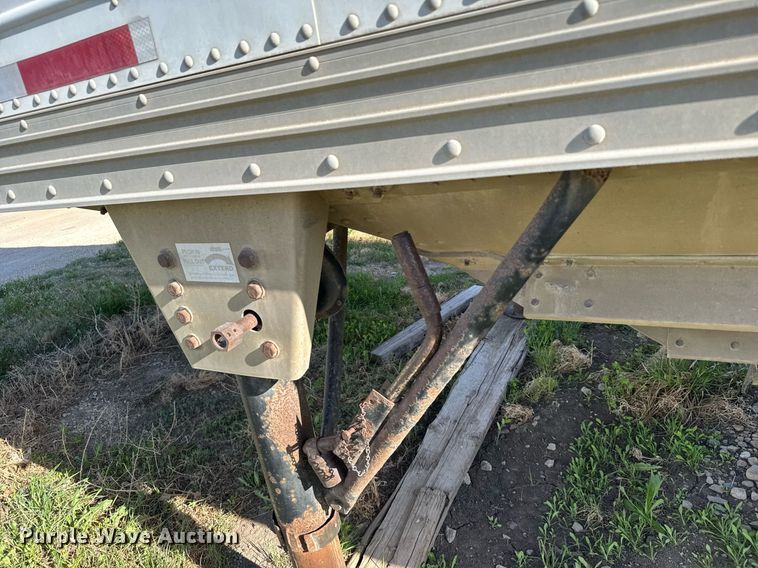 image for item EG6376 1998 Timpte grain trailer