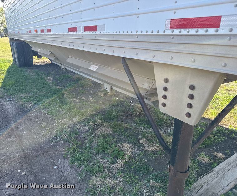 image for item EG6376 1998 Timpte grain trailer