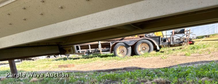 image for item EG6376 1998 Timpte grain trailer