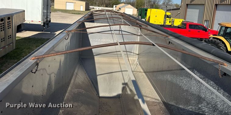 image for item EG6376 1998 Timpte grain trailer