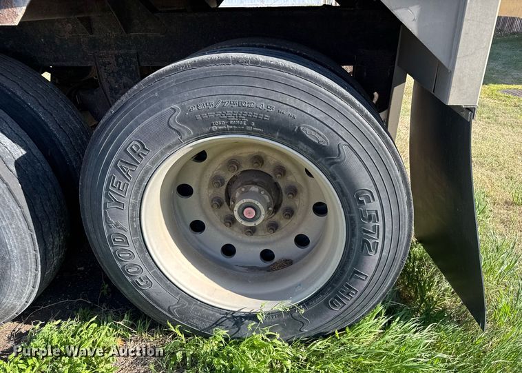 image for item EG6376 1998 Timpte grain trailer