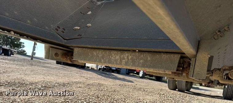 image for item EG6377 2000 Timpte grain trailer