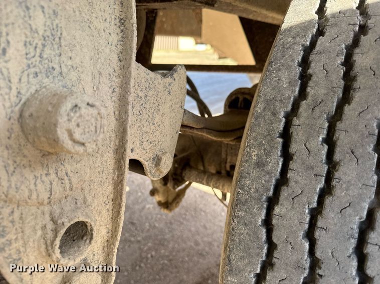 image for item EG6377 2000 Timpte grain trailer