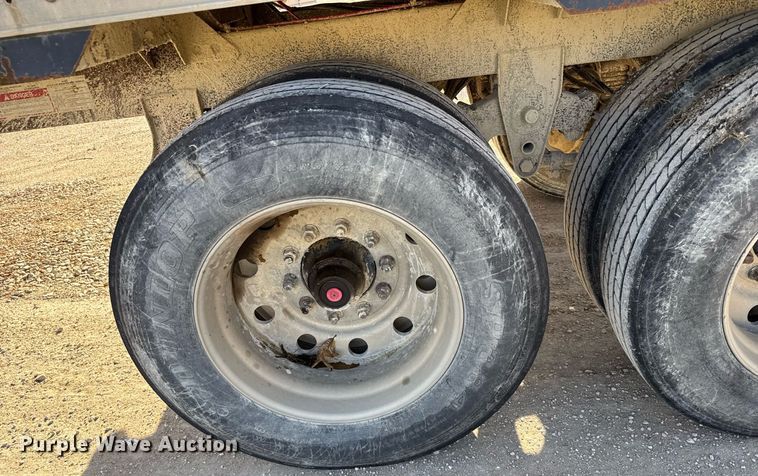 image for item EG6377 2000 Timpte grain trailer