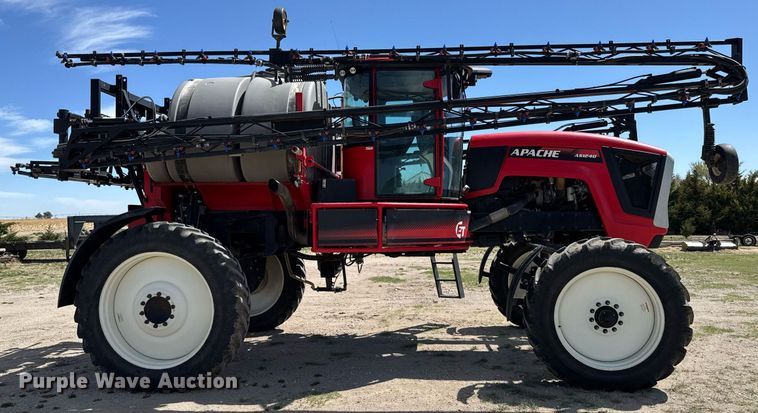 image for item EG6386 2019 Apache AS1240 sprayer