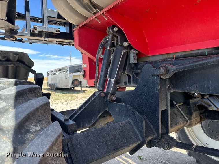 image for item EG6386 2019 Apache AS1240 sprayer