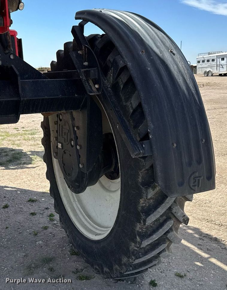 image for item EG6386 2019 Apache AS1240 sprayer