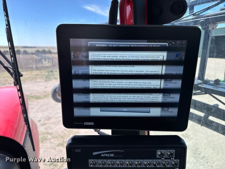 image for item EG6386 2019 Apache AS1240 sprayer