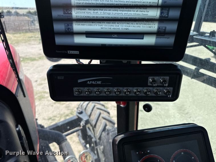 image for item EG6386 2019 Apache AS1240 sprayer