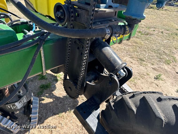 image for item EG6388 John Deere 1720 planter