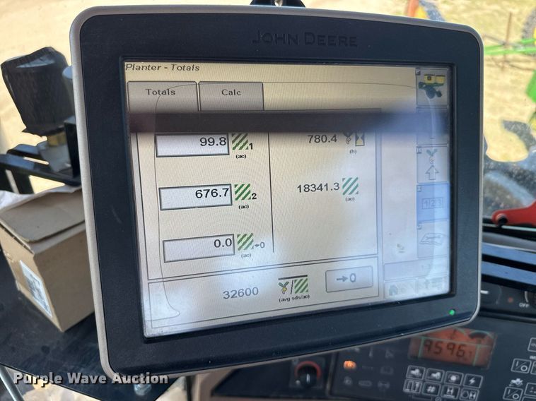 image for item EG6388 John Deere 1720 planter