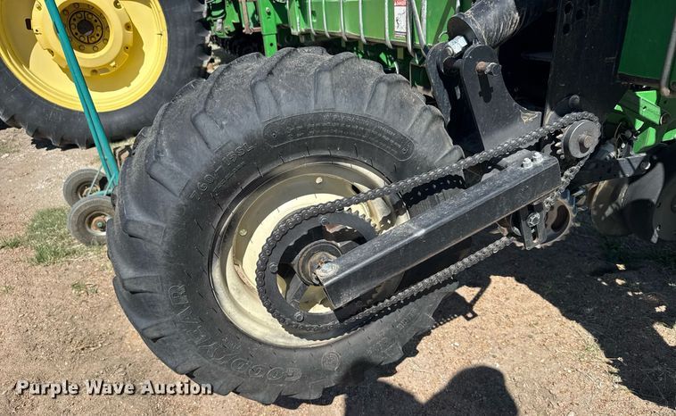 image for item EG6388 John Deere 1720 planter