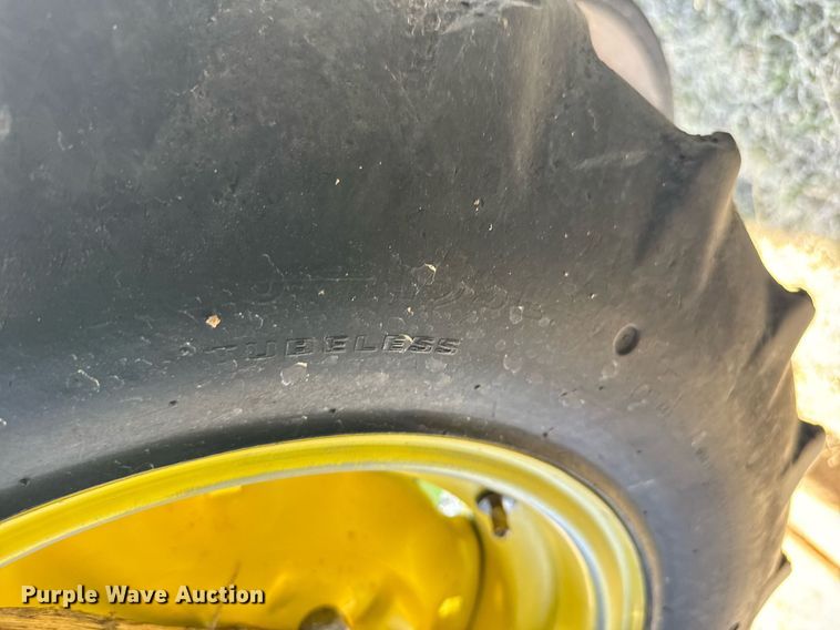 image for item EG6388 John Deere 1720 planter