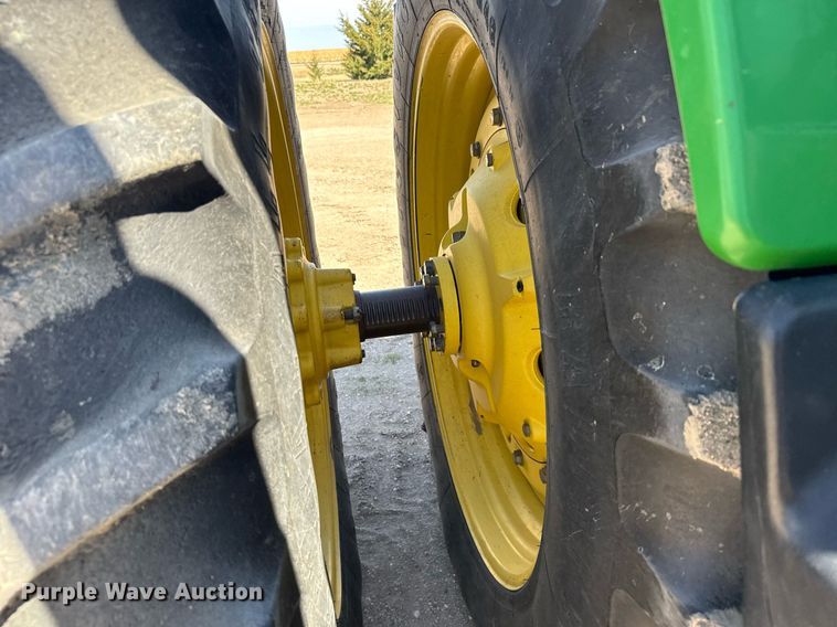 image for item EG6389 2001 John Deere 8410 MFWD tractor