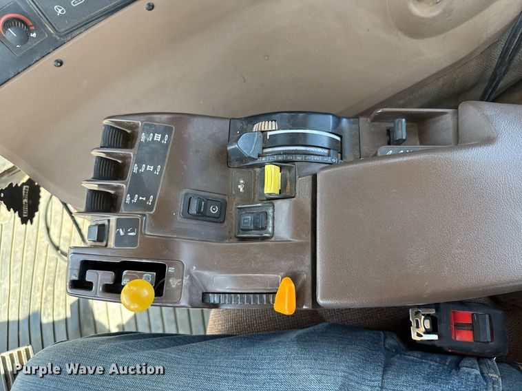 image for item EG6389 2001 John Deere 8410 MFWD tractor