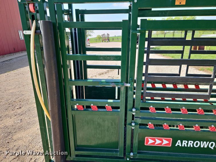 image for item EI8967 ArrowQuip Q-Catch 86 Series livestock chute