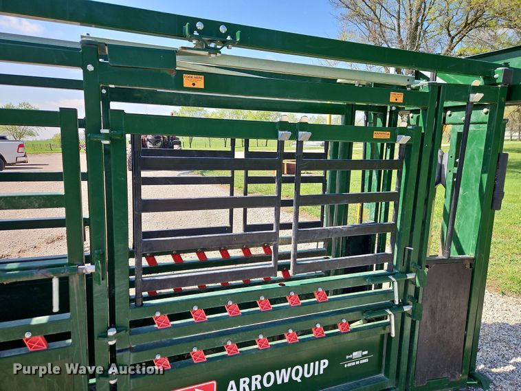 image for item EI8967 ArrowQuip Q-Catch 86 Series livestock chute