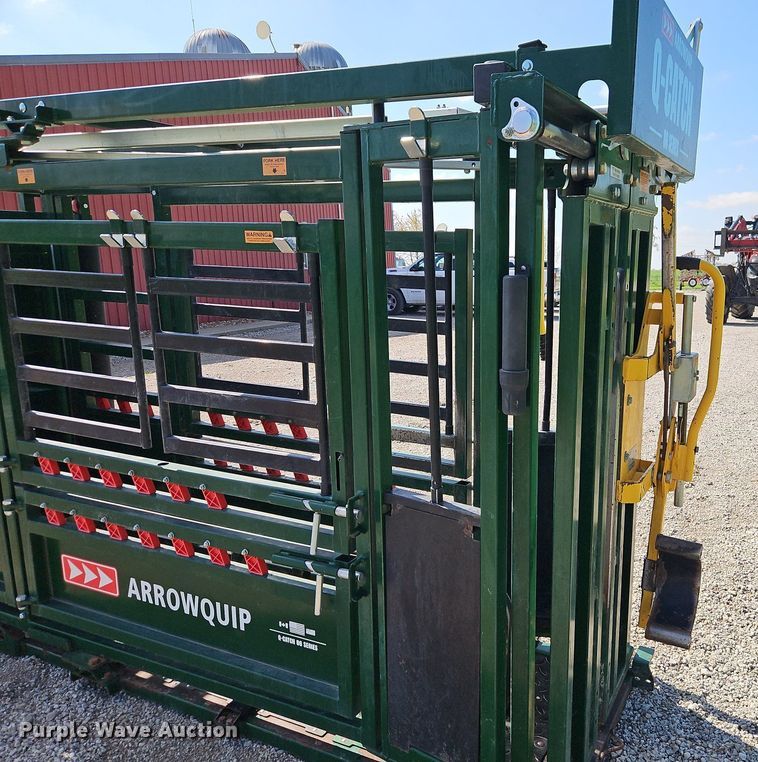 image for item EI8967 ArrowQuip Q-Catch 86 Series livestock chute