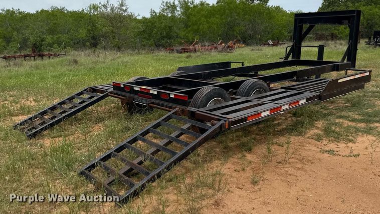 image for item EJ3654 Donahue EXG-180 windrower trailer