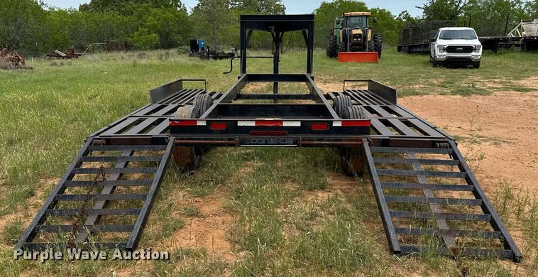 image for item EJ3654 Donahue EXG-180 windrower trailer