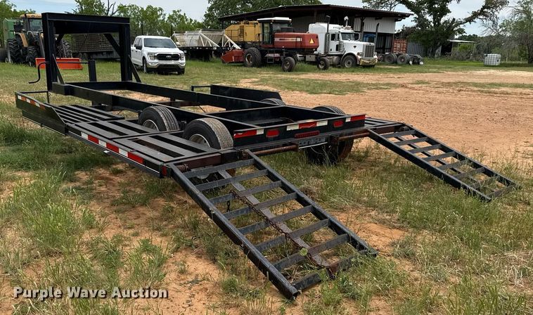 image for item EJ3654 Donahue EXG-180 windrower trailer