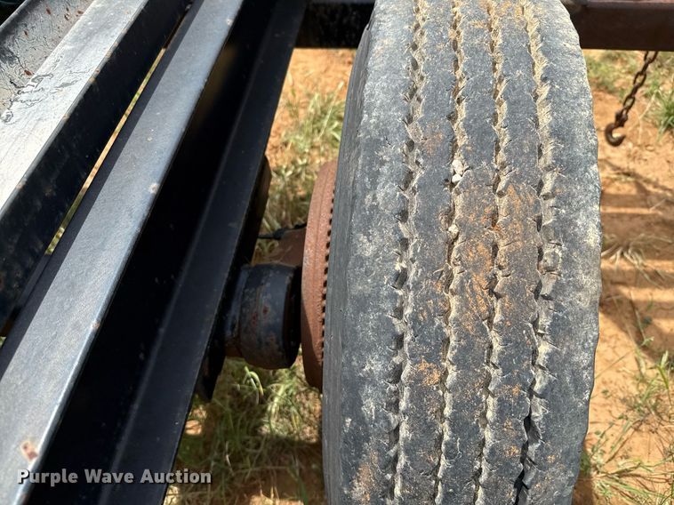 image for item EJ3654 Donahue EXG-180 windrower trailer