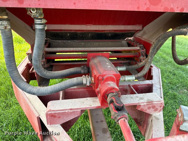 image for item EJ3661 Chandler Equipment Co. manure spreader