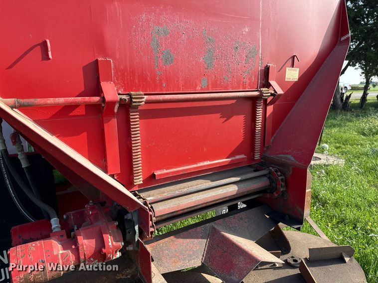 image for item EJ3661 Chandler Equipment Co. manure spreader