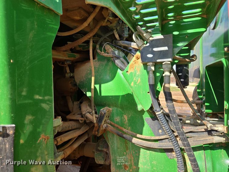 image for item EJ7398 2016 John Deere 9570R Scraper Special 4WD tractor