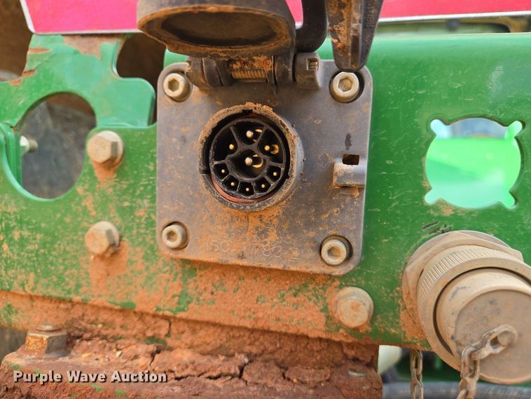 image for item EJ7398 2016 John Deere 9570R Scraper Special 4WD tractor