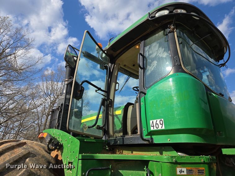 image for item EJ7398 2016 John Deere 9570R Scraper Special 4WD tractor