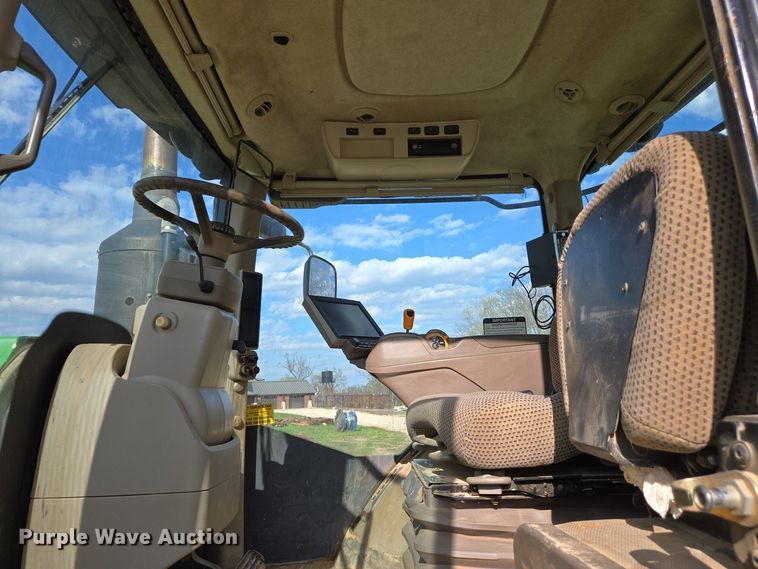 image for item EJ7398 2016 John Deere 9570R Scraper Special 4WD tractor