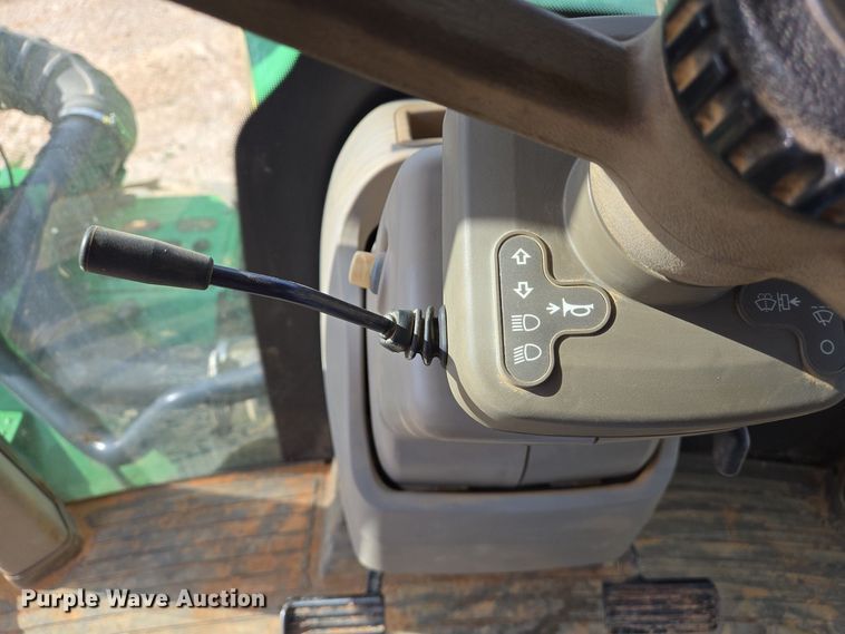 image for item EJ7398 2016 John Deere 9570R Scraper Special 4WD tractor