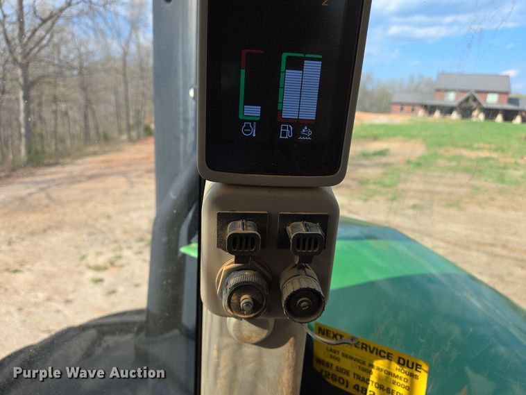 image for item EJ7398 2016 John Deere 9570R Scraper Special 4WD tractor