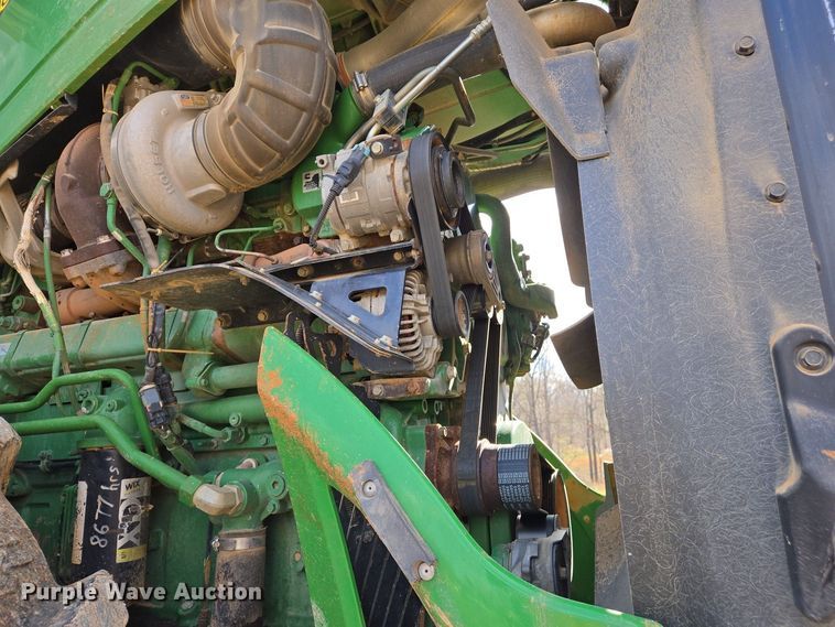 image for item EJ7398 2016 John Deere 9570R Scraper Special 4WD tractor